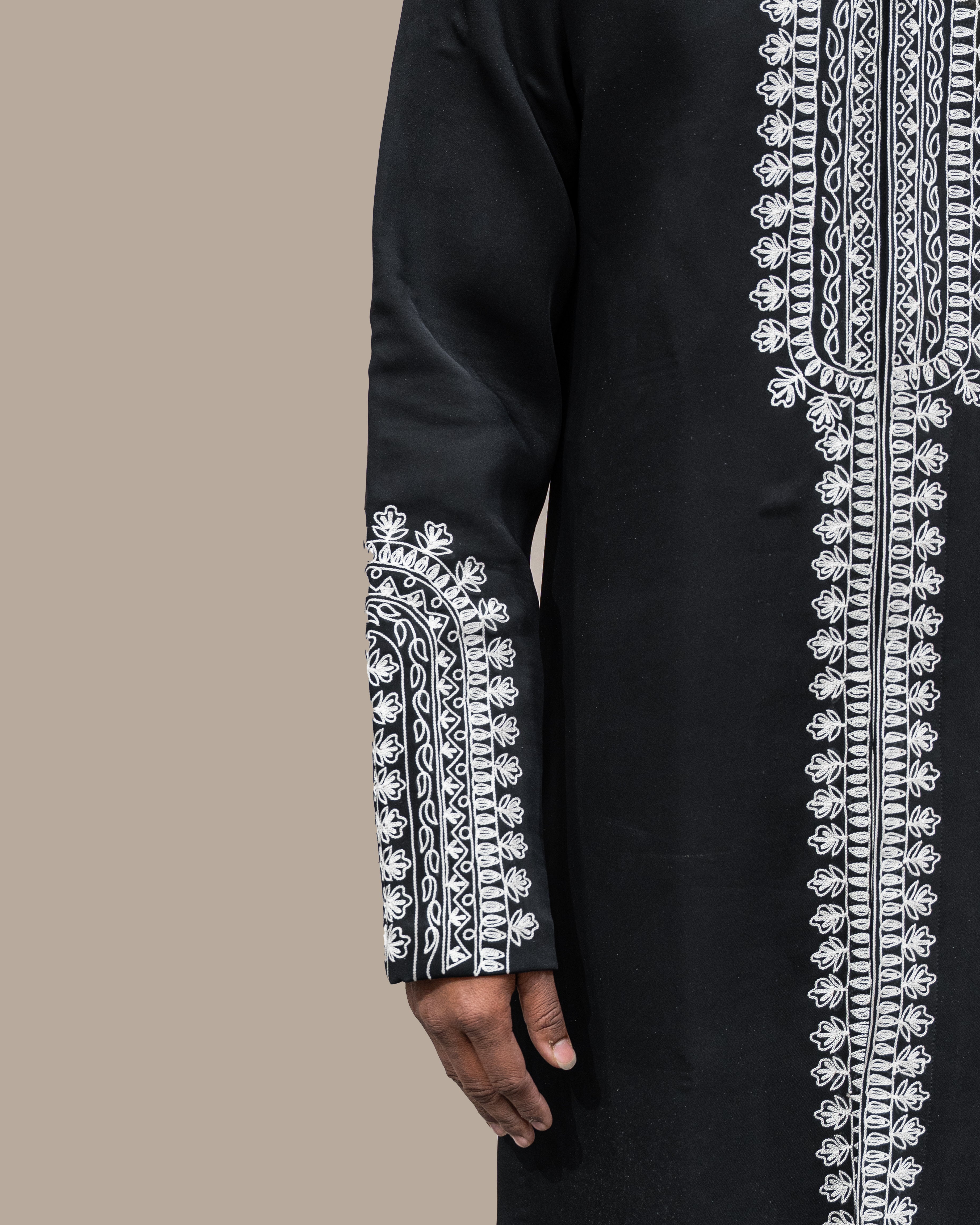 Midnight Aari Heritage Kurta Set (Kurta & Trouser)