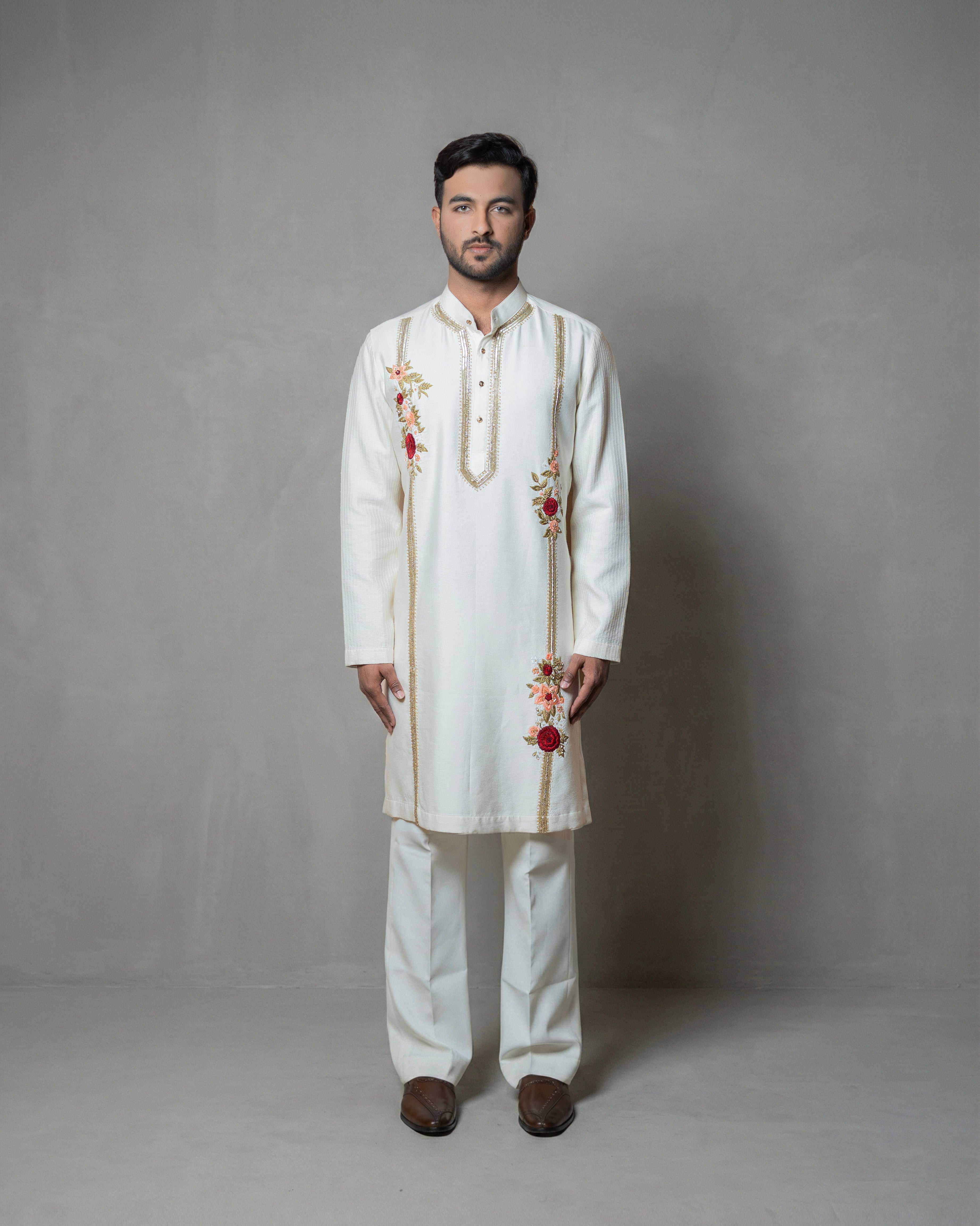 Ivory Bloom Embroidered Kurta Set (Kurta & Trouser)